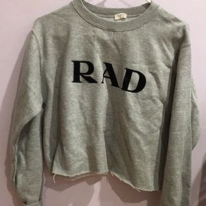 Cropped RAD grey sweatshirt